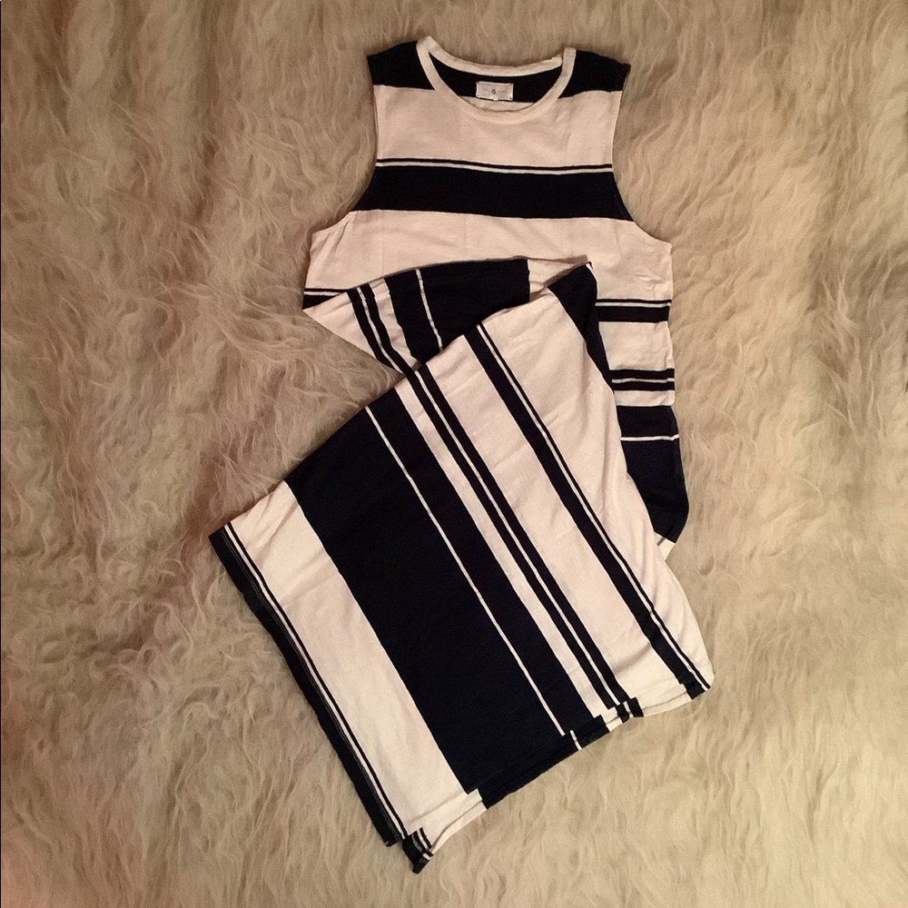 Lou & Grey Linen Navy Stripe Maxi Dress